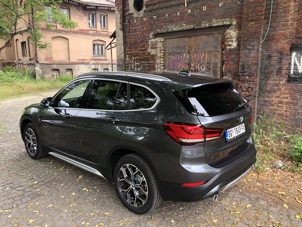 BMW X1